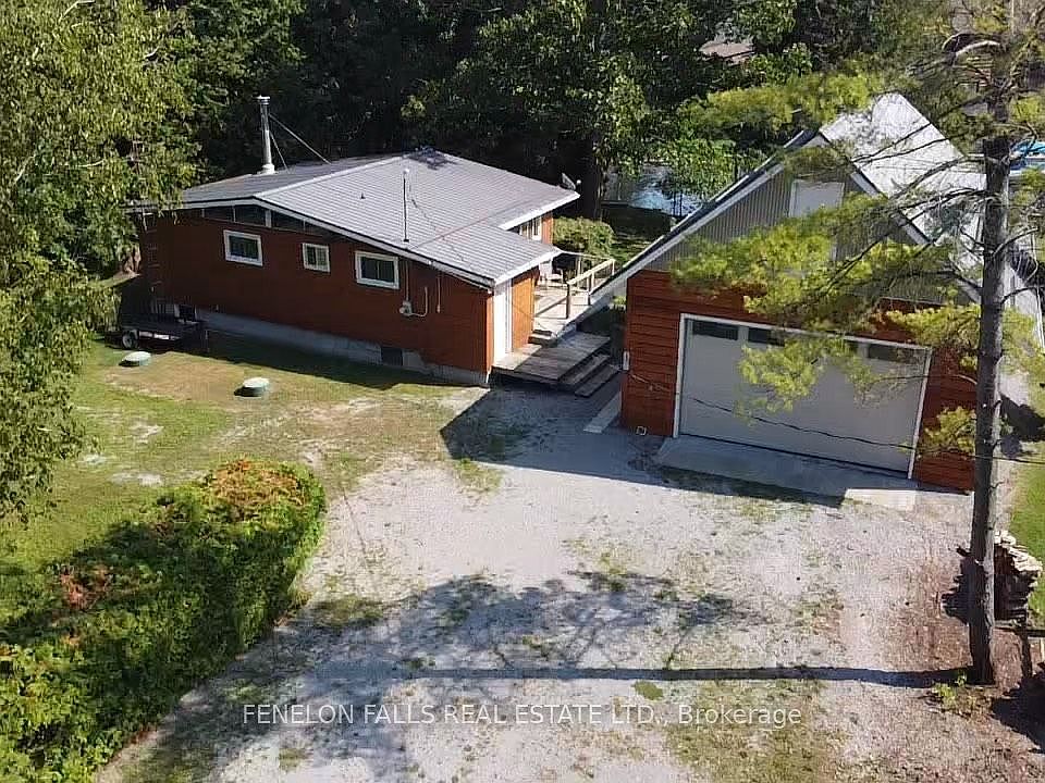 1st image of 9 Gold St