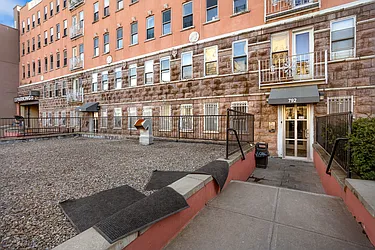 Rented by Safdie Realty Group