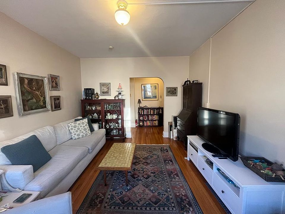 2 bedroom