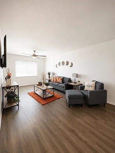 Floor plan Furnished 1 Bedroom