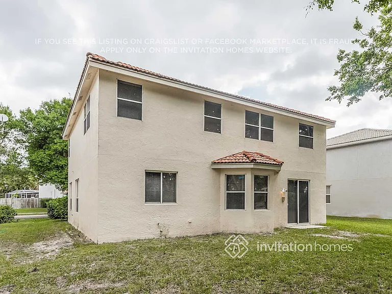 7729 Cedar Hurst Ct — Photo 20