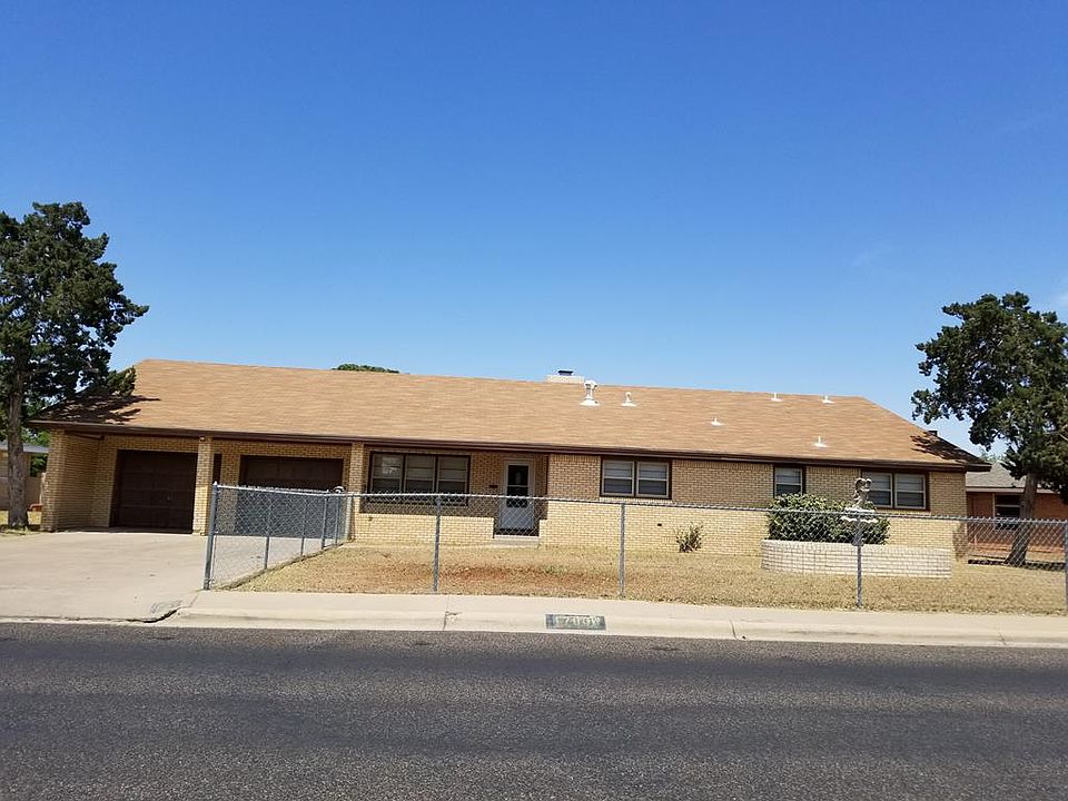 1st image of 1706 E Crescent Dr