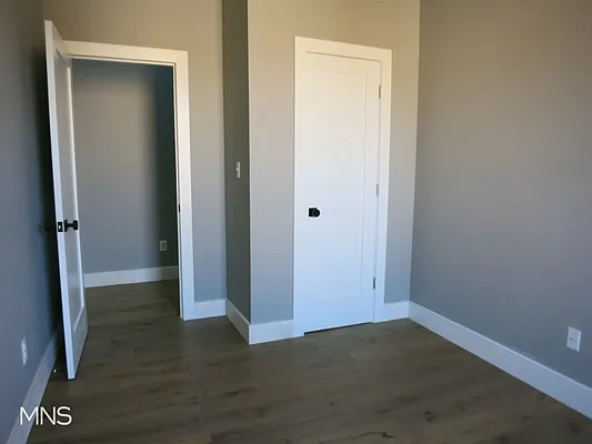 Rented by MNS | media 1