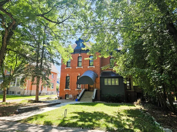 460 Wilbrod St, Ottawa, ON K1N 6M8