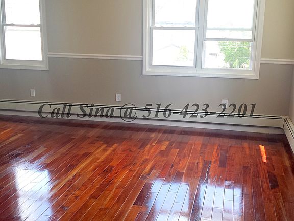 2nd image of 17928 143rd Ave
