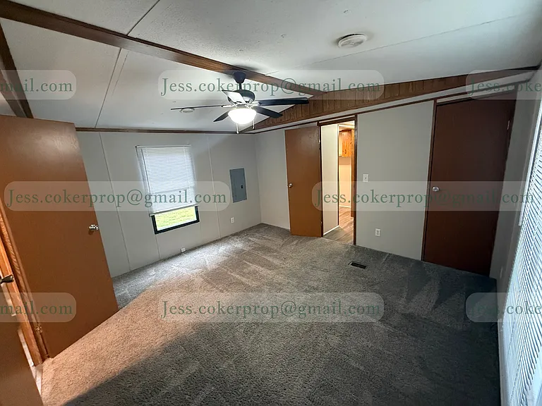 104 Gayle Dr — Photo 4