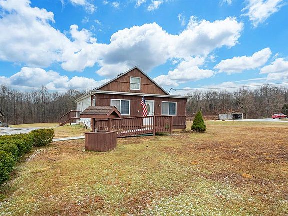 4th image of 4043 Happy Hollow Rd