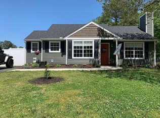 14408 Bermuda Ave, Chester, VA 23836