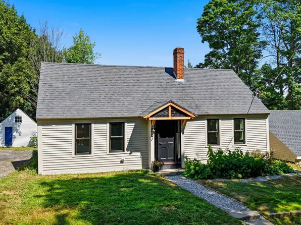 12 Academy Road, New Ipswich, NH 03071