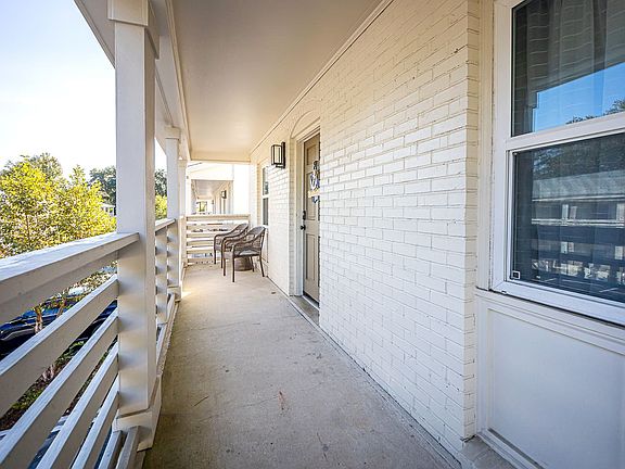 2nd image of 114 Ethel Cir #8