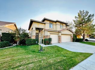 33393 Warwick Hills Rd, Yucaipa, CA 92399