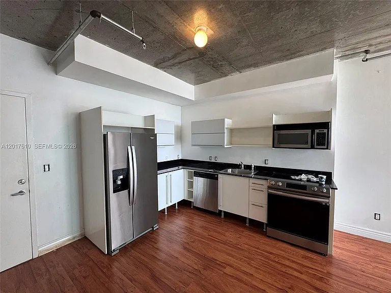 690 SW 1st Ct #2532 — Photo 7