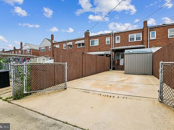 4th image of 439 Westfield Rd