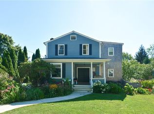 26 Howard St, Barrington, RI 02806