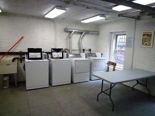 Rented by Friedman Roth Realty | media 18