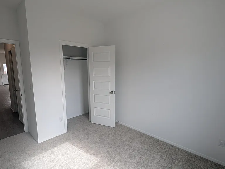 6604 SW Dignity Ave — Photo 8