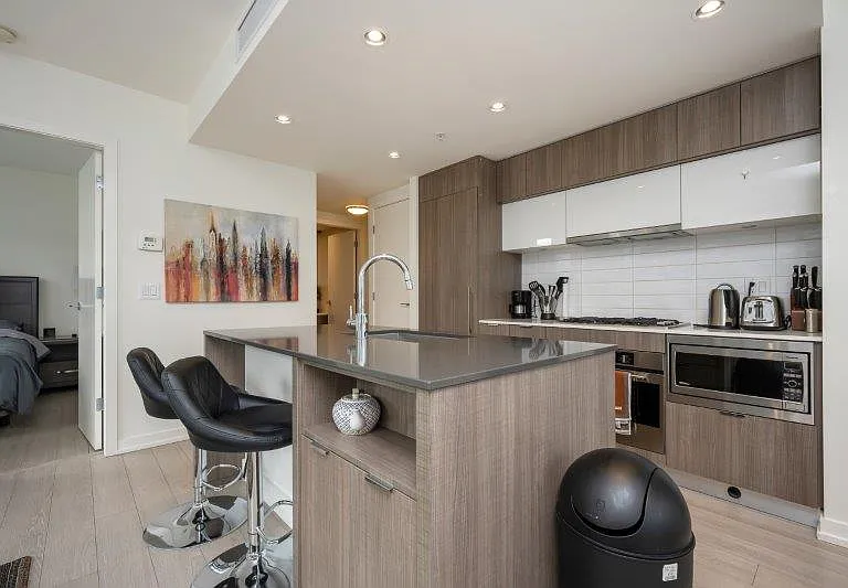 128 2nd St SW #808 — Photo 10