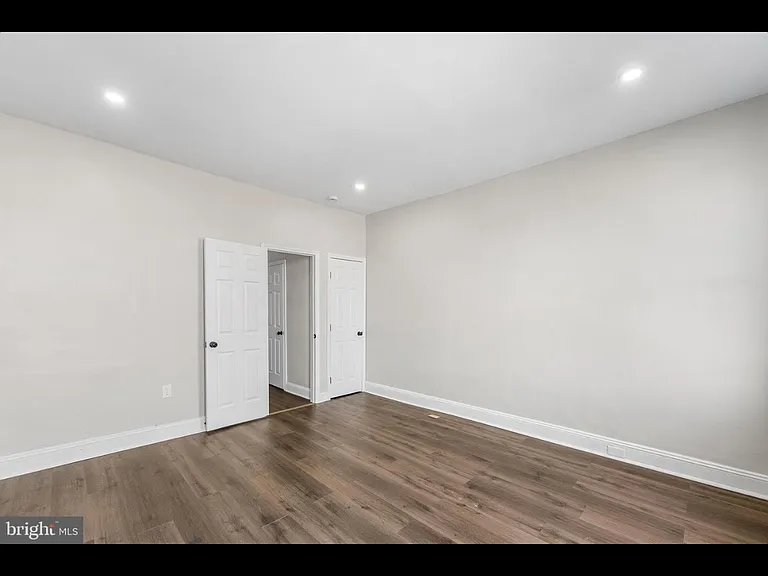 2517 W Pratt St — Photo 14