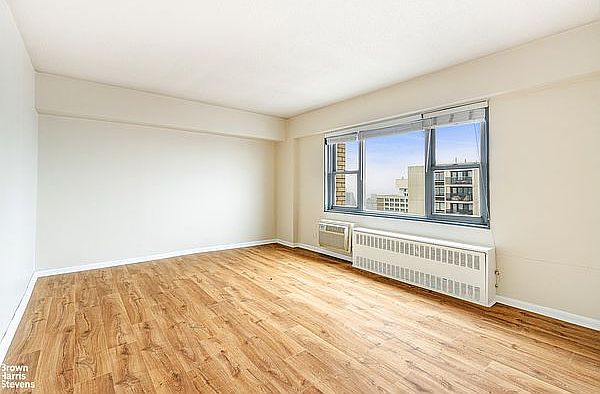 1st image of 100 W 93rd St APT 30B