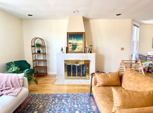 3256 N Damen Ave #2, Chicago, IL 60618