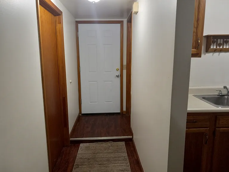 10600 Olean Rd — Photo 7