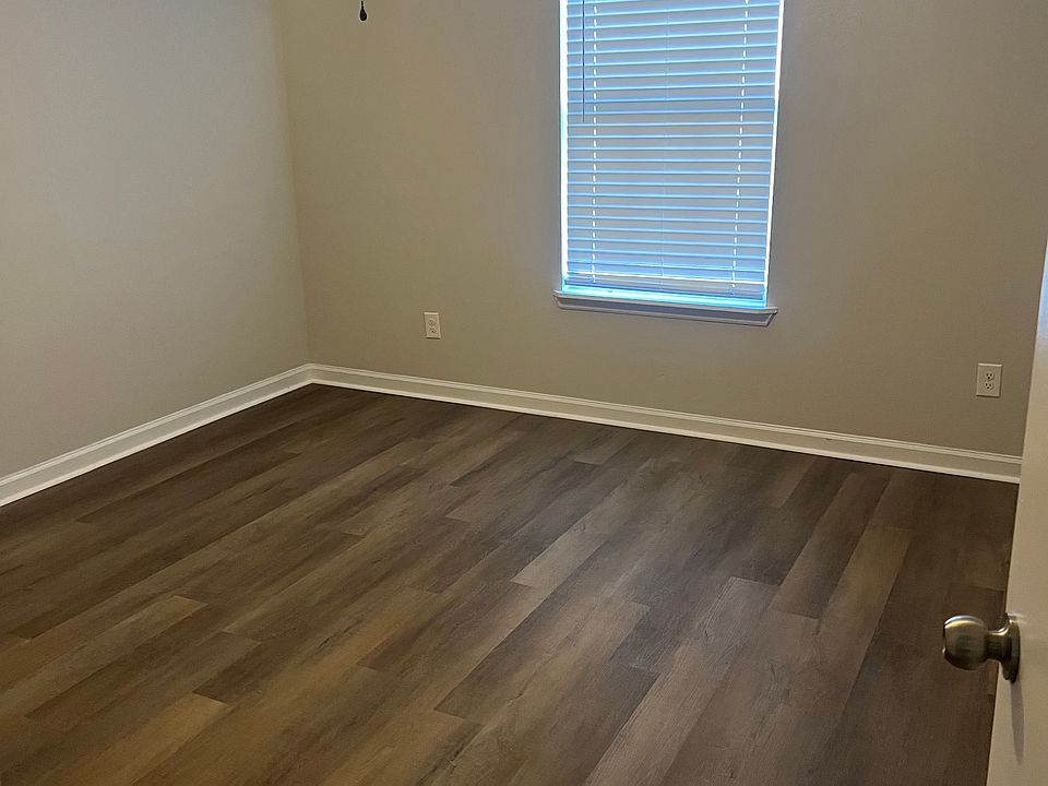 1st image of 1942 Baywind Ct