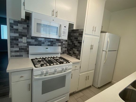 5th image of 3313 Artesia Blvd #0