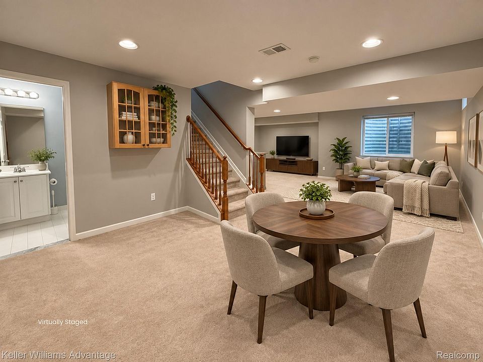 26123 Cornell Dr, photo 29