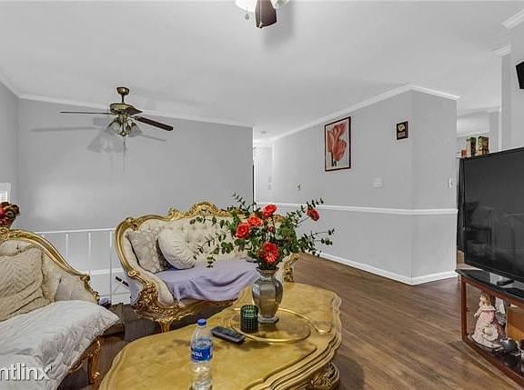 5th image of 3299 Oakcliff Rd
