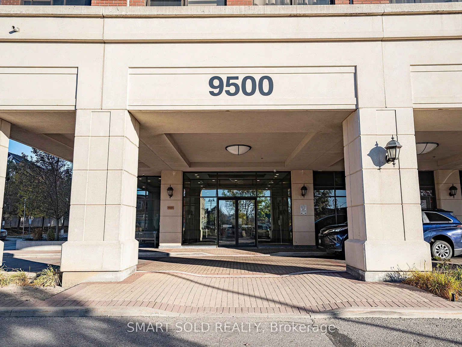 9500 Markham Rd — Photo 2