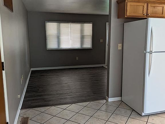 4th image of 205 Drina Ave