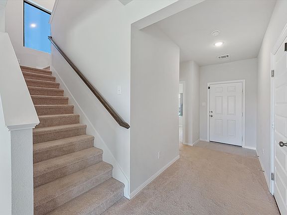 2nd image of 517 Brook View Dr