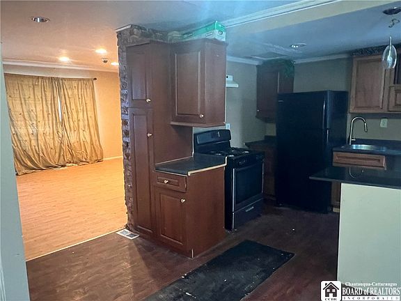 5th image of 329 N 6th St