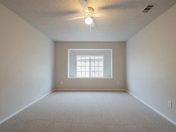 5th image of 1256 Topeka Dr