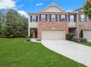 2527 Morgan Chase Dr, Buford, GA 30519