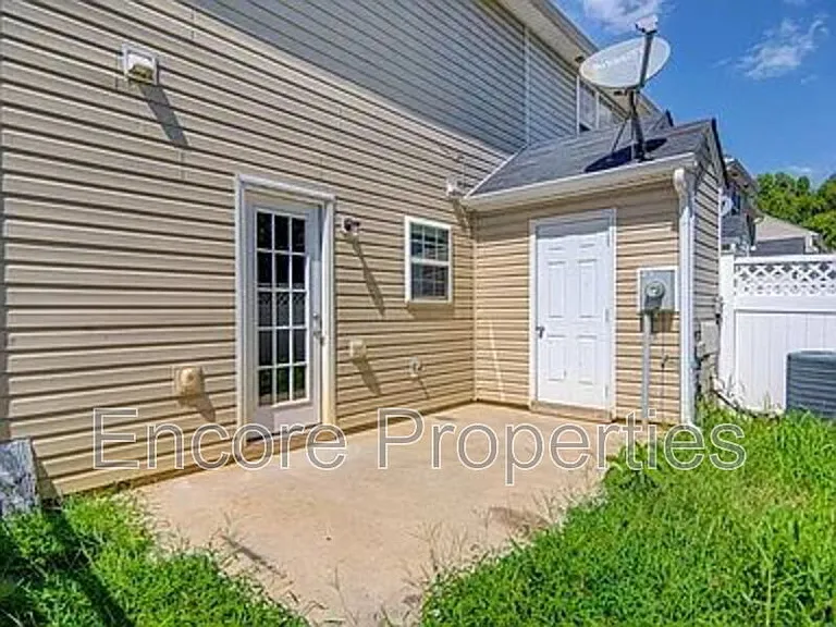 4293 Youngstown Dr — Photo 17