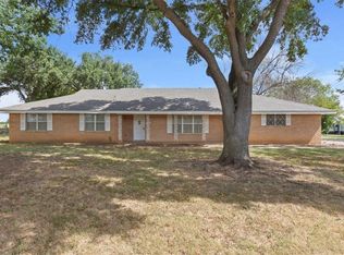 11421 China Spring Rd, Waco, TX 76708