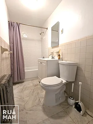 Rented by Rumah Realty Inc | media 23