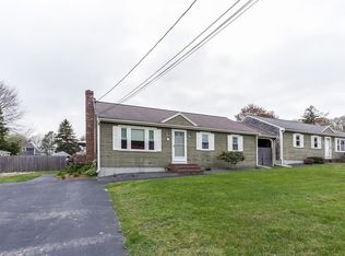 3 Highview Ter, Bridgewater, MA 02324
