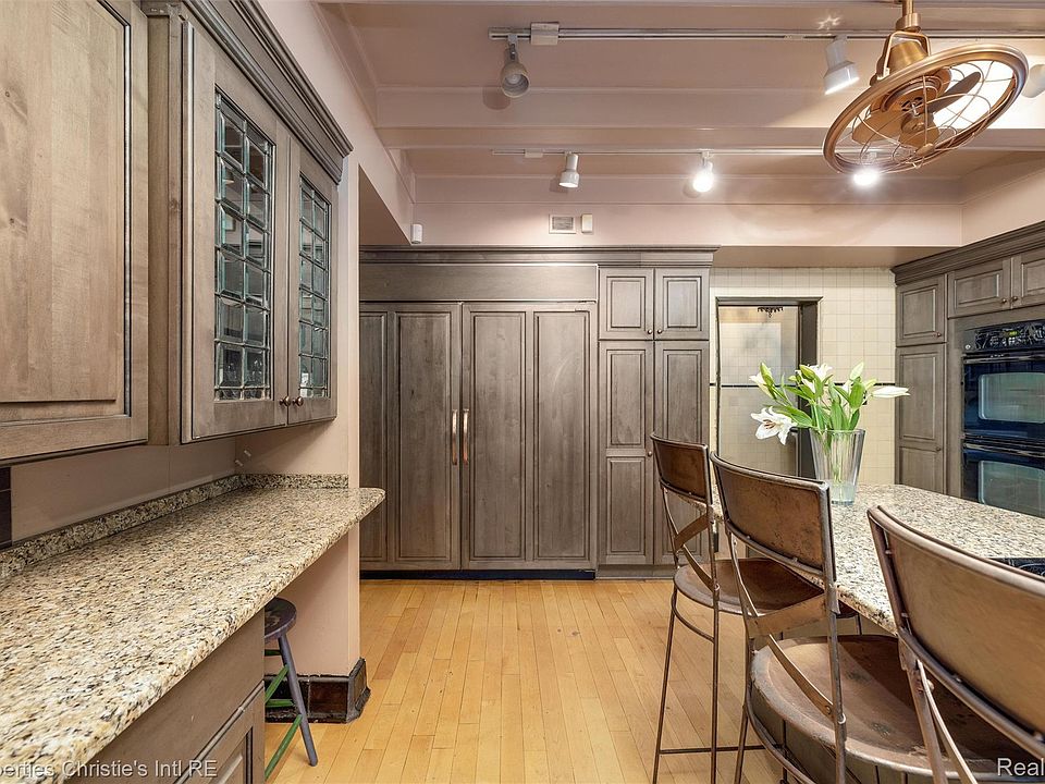 25th image of this home