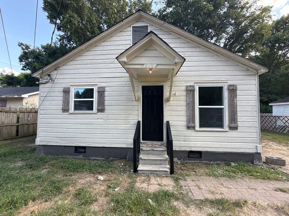312 Carr Ave