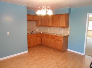 314 Center Ave APT 4, Sheboygan, WI 53081