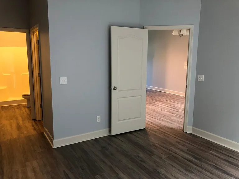 109 Heyward Dr — Photo 6