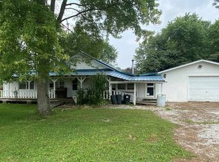 1234 E 1360th Ave, Oblong, IL 62449