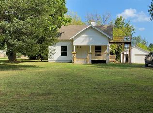 396 W Pickens Rd, Pea Ridge, AR 72751