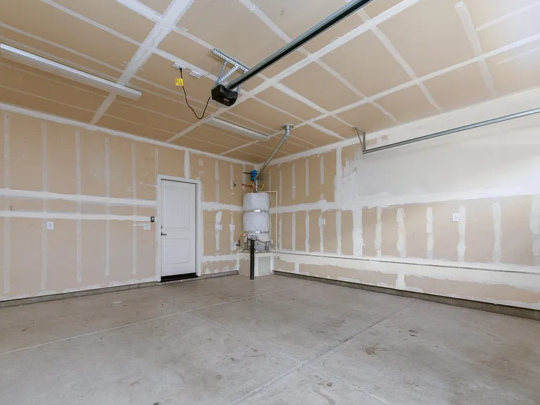 1032 Arbor Rd — Photo 19