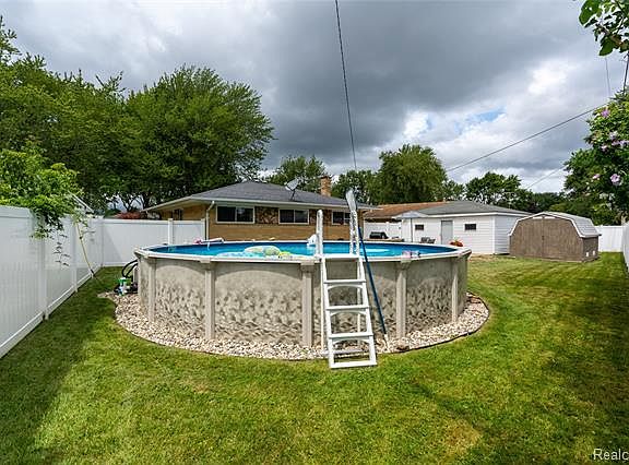 4th image of 21244 Arcyle Dr