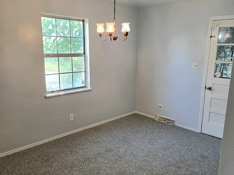 7035 Paxton Rd — Photo 20