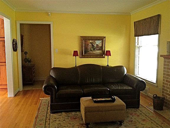 4th image of 2337 W 97th St