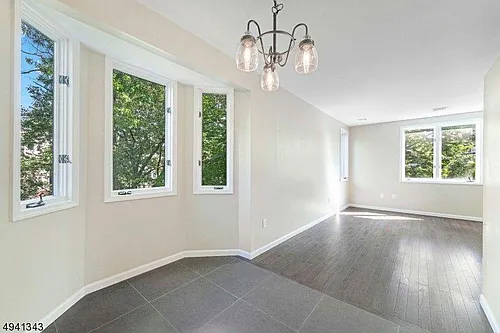 202 Saint Michaels Walk Photo 1